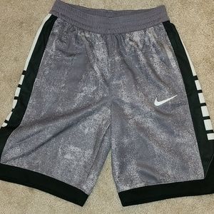 Nike Dri-FIT Elite Boys' Basketball Shorts